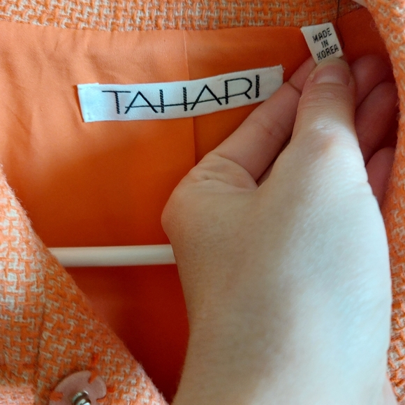 Tahari wool blend tweed coat with collar. Muted pastel orange. Small - Picture 8 of 9